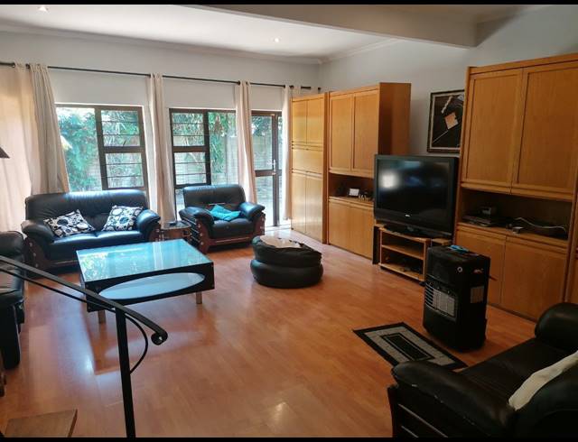 4 BEDROOM HOUSE SOLD IN WINSTON PARK